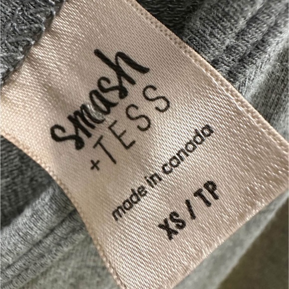 Smash + Tess Universal Shorty Cropped Jumpers Xsmall - Picture 4 of 4